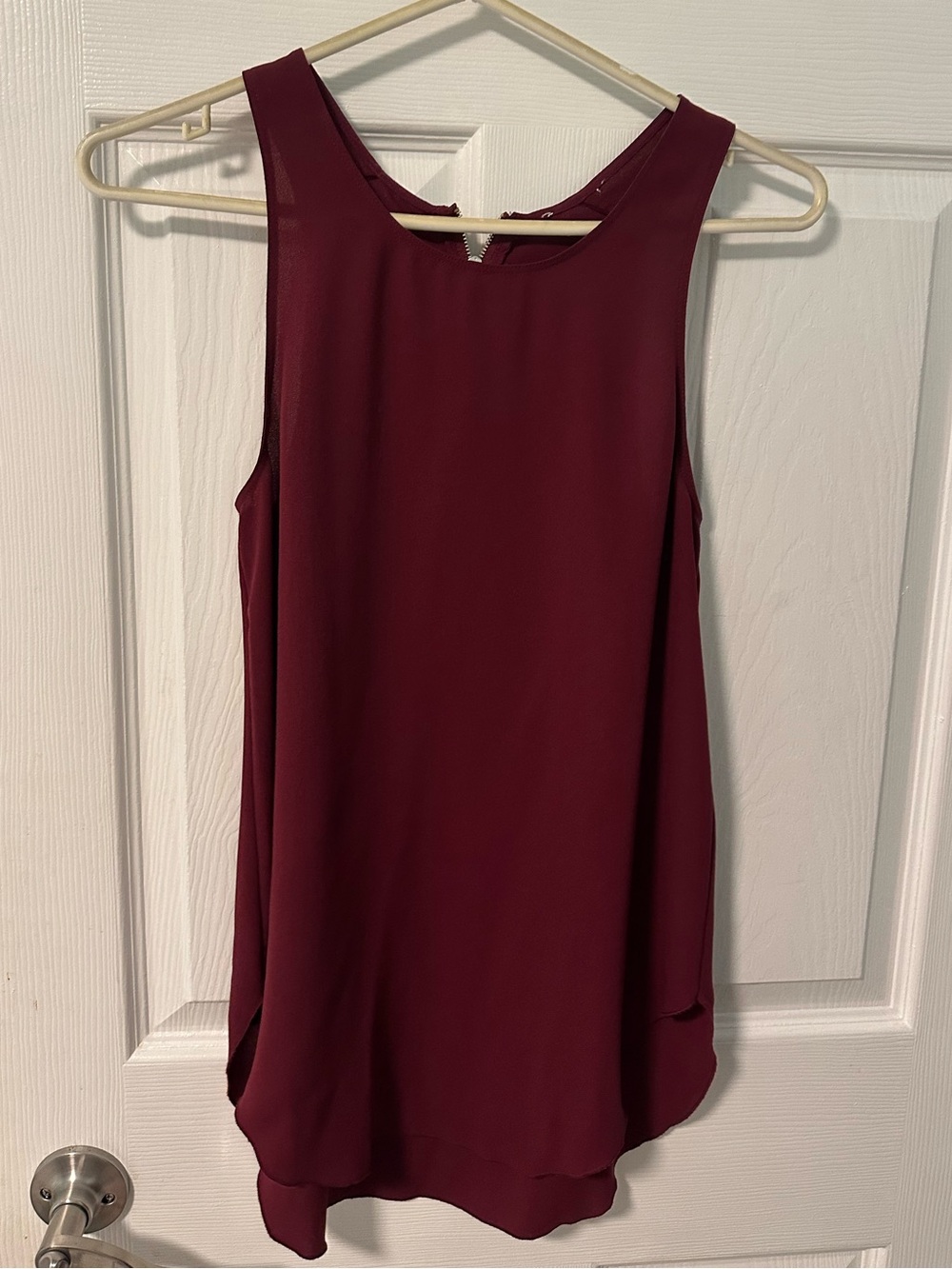 Aritzia Maroon Sleeveless Chiffon Tank Top Blouse
